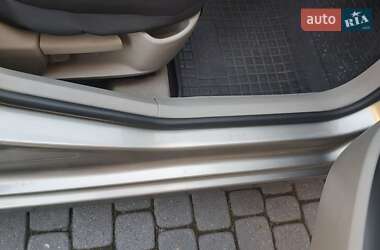 Универсал Peugeot 308 2011 в 