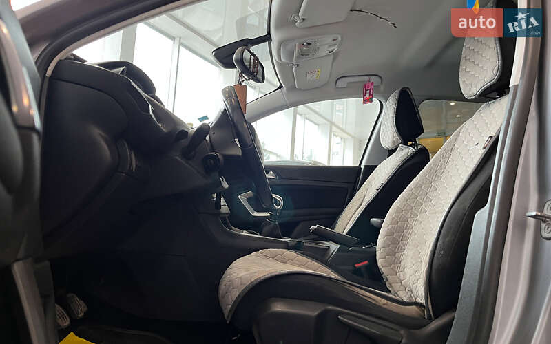 Універсал Peugeot 308 2016 в Шептицькому