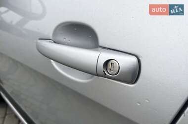 Хетчбек Peugeot 308 2013 в 