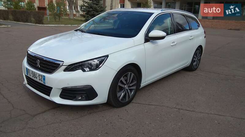 Универсал Peugeot 308 2019 в 