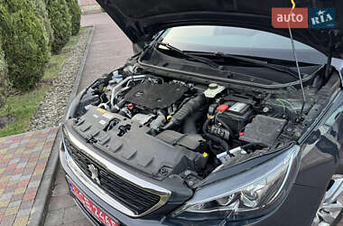 Универсал Peugeot 308 2019 в 