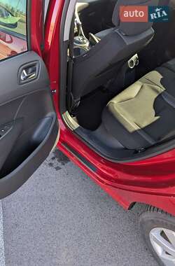 Хэтчбек Peugeot 308 2008 в 