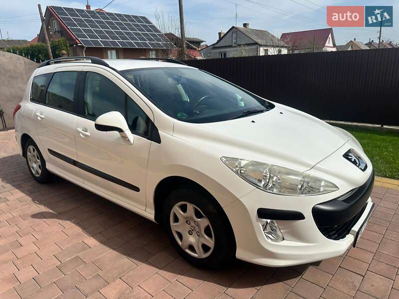 Універсал Peugeot 308 2009 в Дубні