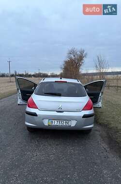 Хэтчбек Peugeot 308 2009 в 