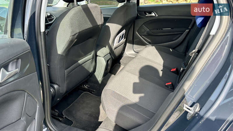 Универсал Peugeot 308 2017 в Львове фото 22 Универсал Peugeot 308 2017 в Львове