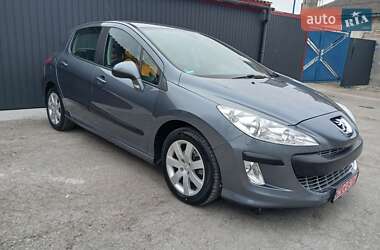 Хетчбек Peugeot 308 2008 в Яремчі