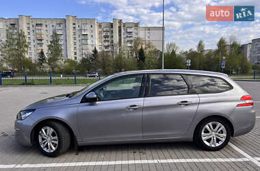 Универсал Peugeot 308 2015 в 