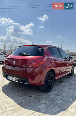 Хэтчбек Peugeot 308 2010 в 