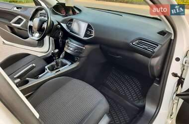 Универсал Peugeot 308 2019 в 