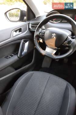 Универсал Peugeot 308 2017 в 