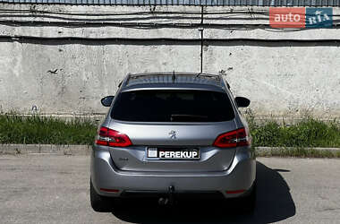 Універсал Peugeot 308 2014 в 