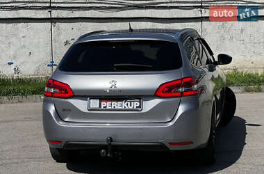 Універсал Peugeot 308 2014 в 