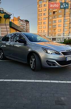 Универсал Peugeot 308 2015 в Луцке
