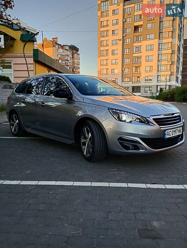 Peugeot 308 2015 Peugeot 308 2015