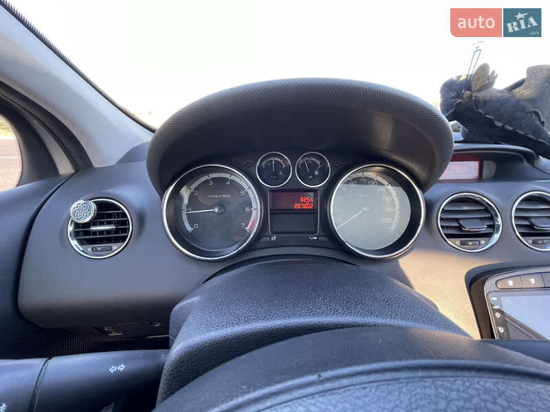 Хэтчбек Peugeot 308 2010 в Харькове