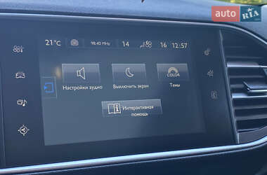 Универсал Peugeot 308 2015 в 