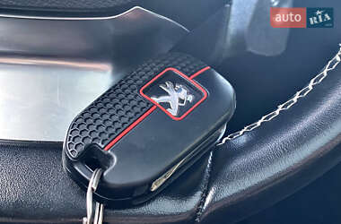 Универсал Peugeot 308 2015 в 