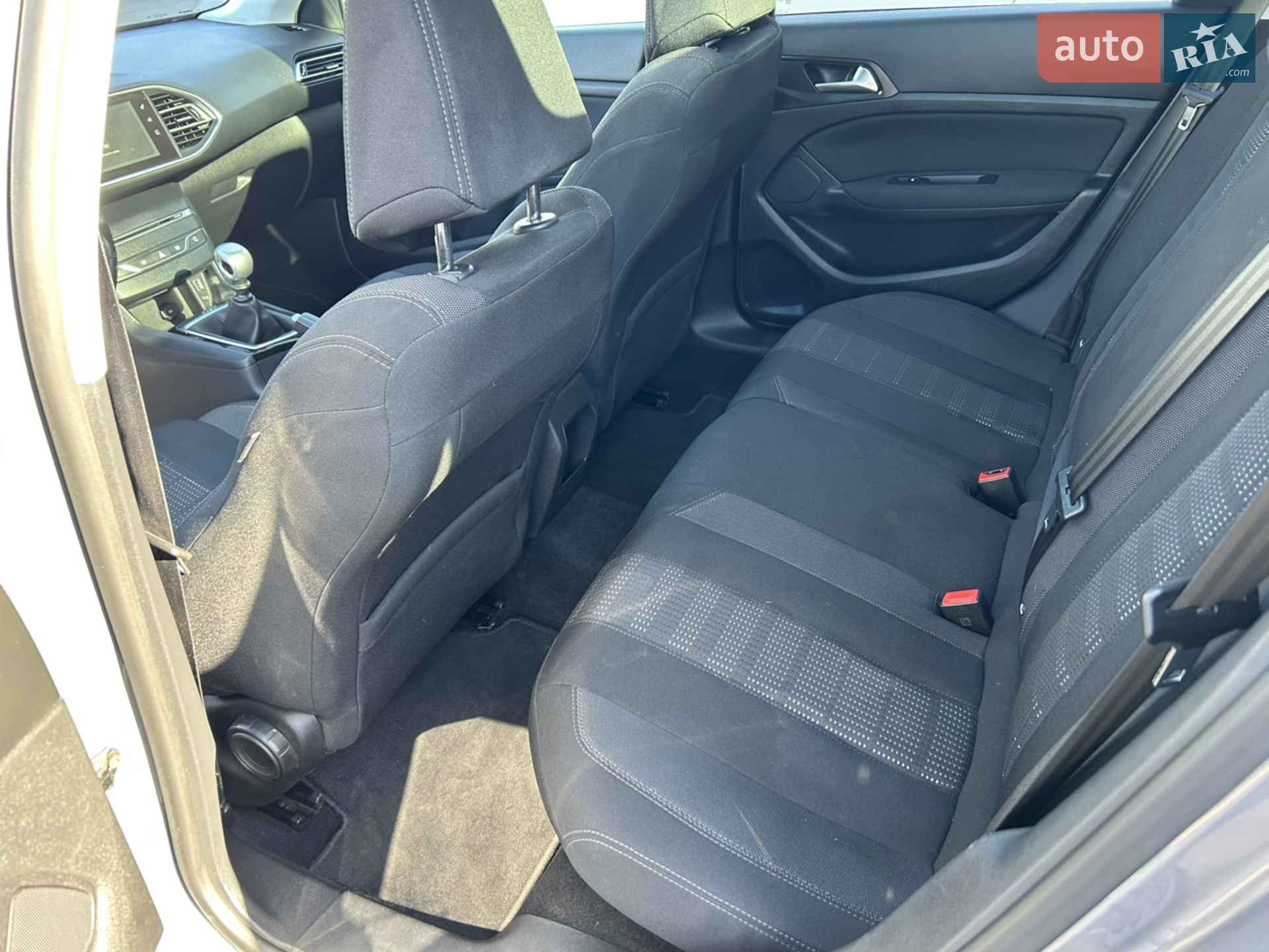 2015 Peugeot 308 - мініатюра 11