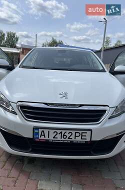Хетчбек Peugeot 308 2016 в 