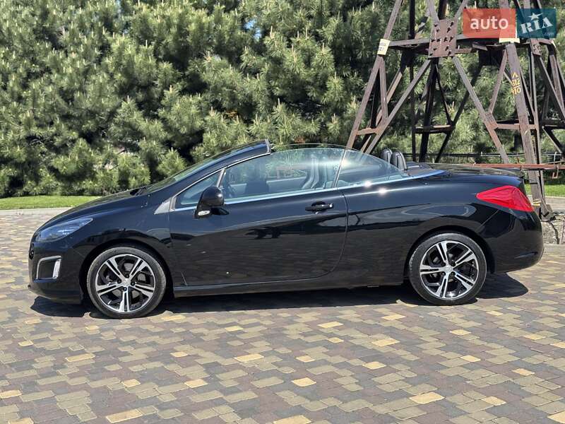 Кабриолет Peugeot 308 2011 в Днепре