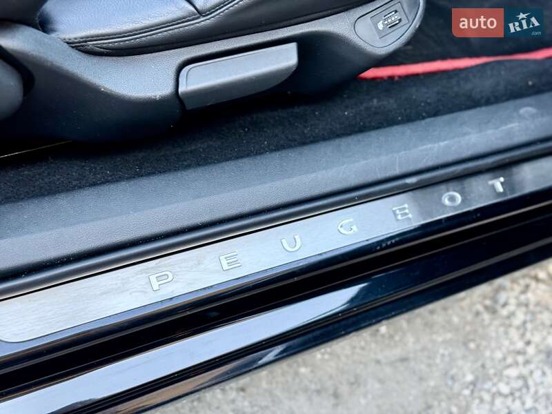 Кабриолет Peugeot 308 2011 в Днепре
