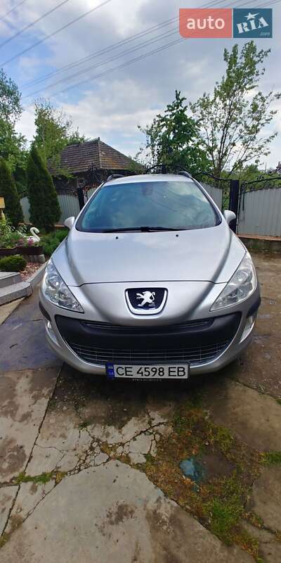 Peugeot 308 2011