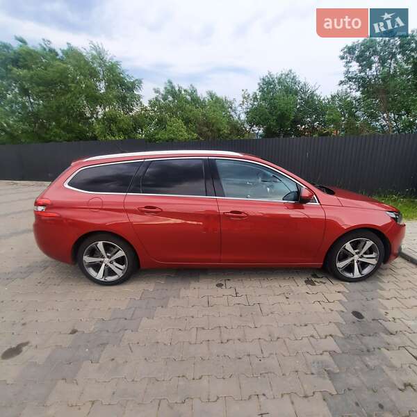 Універсал Peugeot 308 2014 в Білки