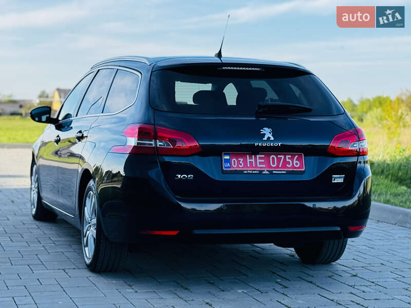 Універсал Peugeot 308 2015 в Здолбуніві