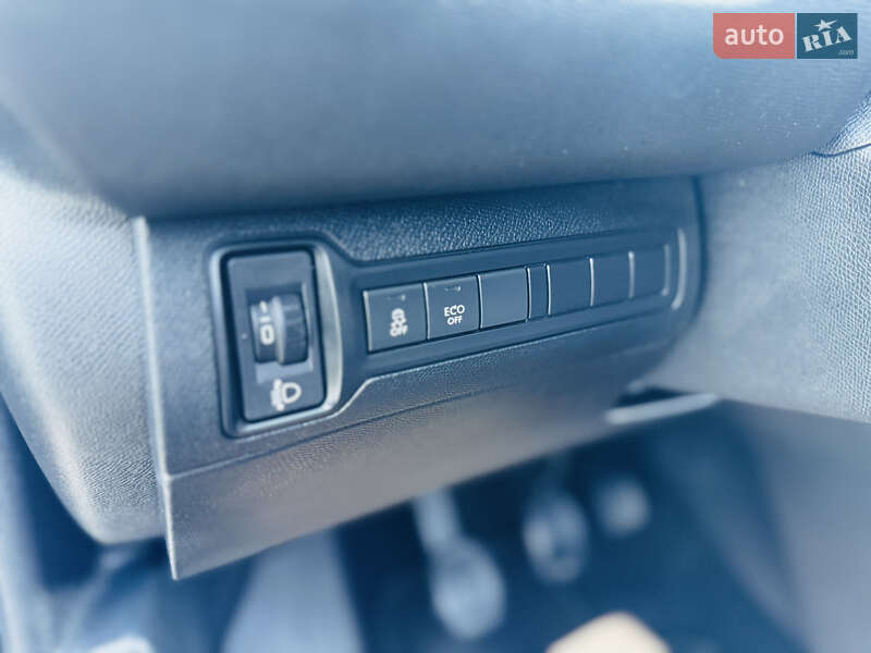 Універсал Peugeot 308 2015 в Здолбуніві