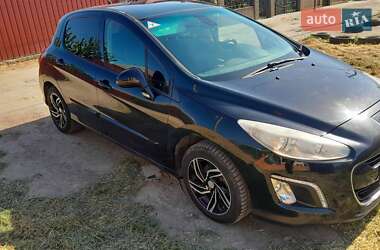 Универсал Peugeot 308 2011 в 