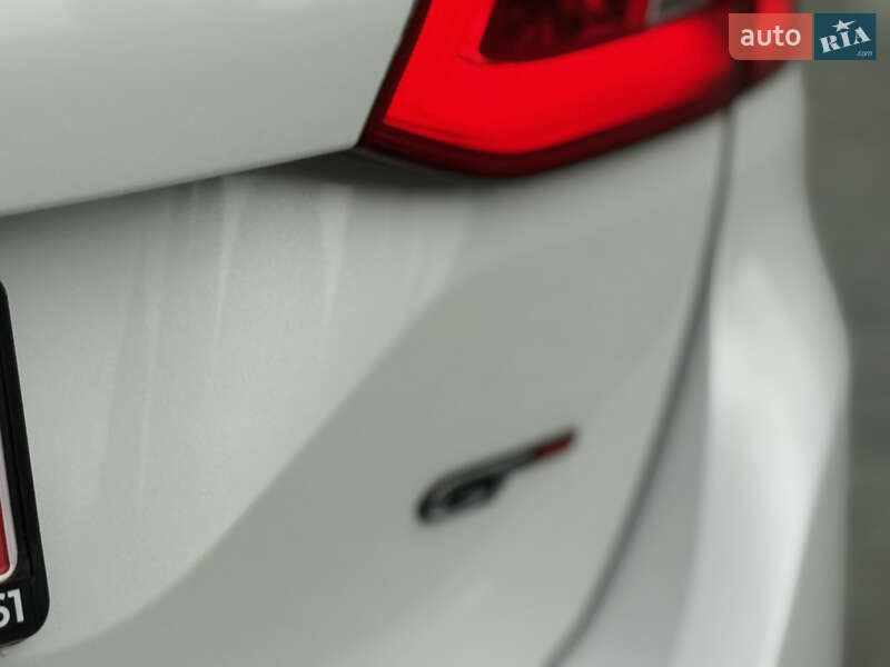 Универсал Peugeot 308 2018 в Дубно