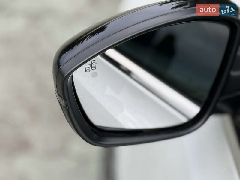 Универсал Peugeot 308 2018 в Дубно