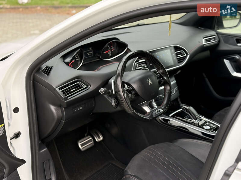 Универсал Peugeot 308 2018 в Дубно