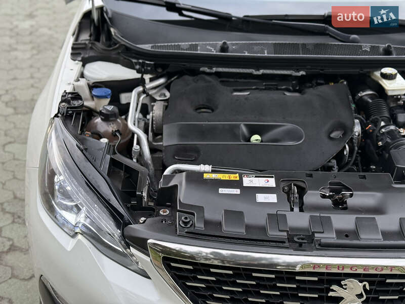 Универсал Peugeot 308 2018 в Дубно