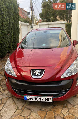 Хэтчбек Peugeot 308 2010 в Одессе