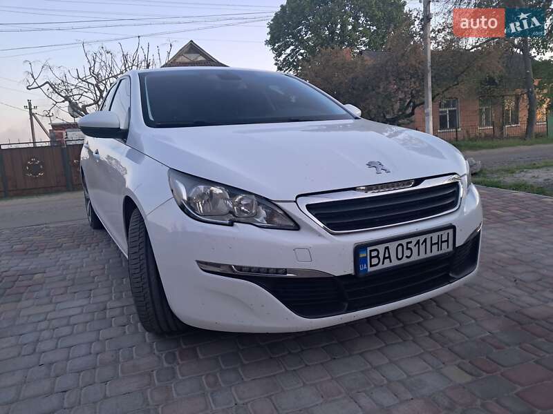 Універсал Peugeot 308 2016 в Олександрівці