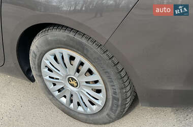 Универсал Peugeot 308 2015 в 