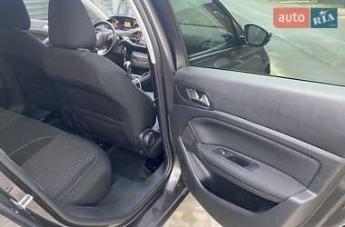 Хетчбек Peugeot 308 2018 в 