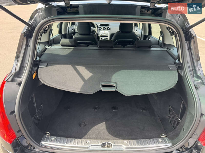 Универсал Peugeot 308 2008 в Ровно