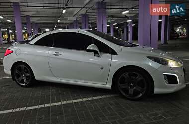Кабріолет Peugeot 308 2012 в 