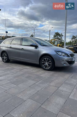 Универсал Peugeot 308 2015 в 