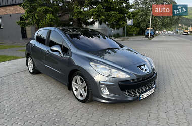 Хетчбек Peugeot 308 2008 в 