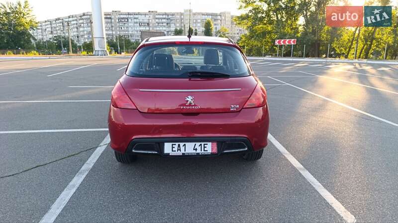 Хэтчбек Peugeot 308 2012 в Киеве