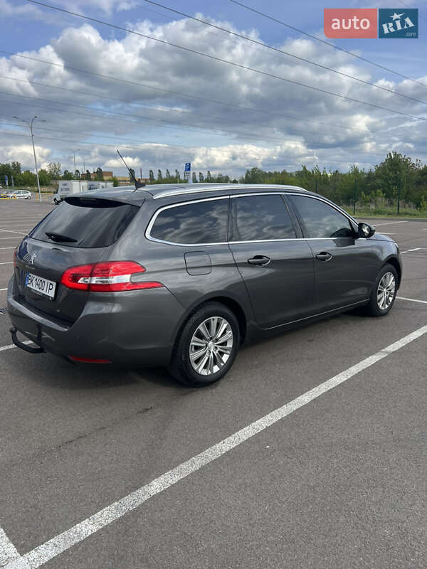 Універсал Peugeot 308 2019 в Рівному