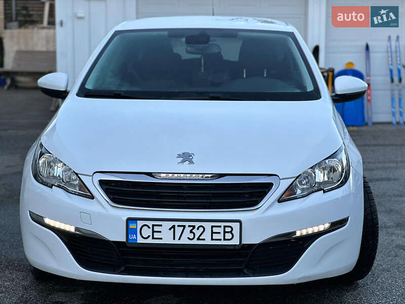 Універсал Peugeot 308 2015 в Чернівцях