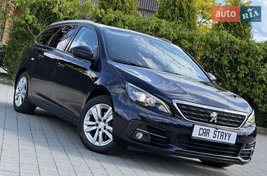 Универсал Peugeot 308 2018 в 
