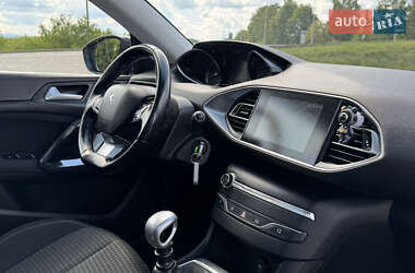 Универсал Peugeot 308 2018 в 