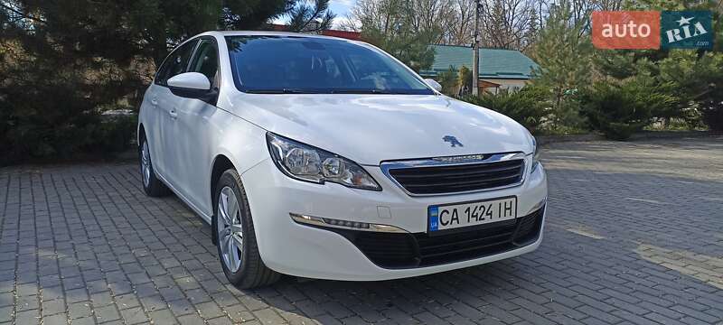 Универсал Peugeot 308 2015 в 