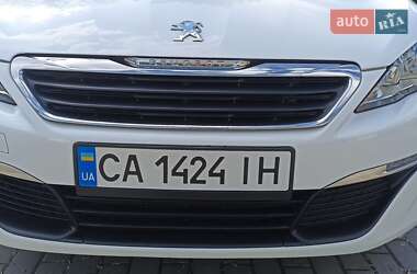 Универсал Peugeot 308 2015 в 