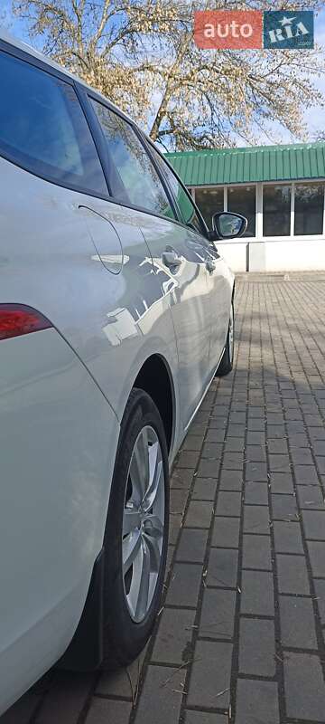 Универсал Peugeot 308 2015 в Каменке